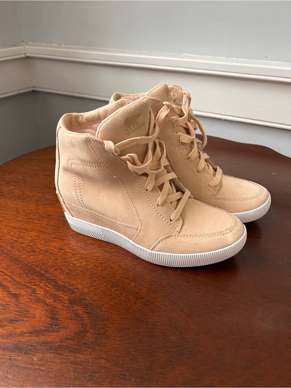 Sorel Out N About Waterproof Wedge Boots Nova Tan Beige - Womens Size 7